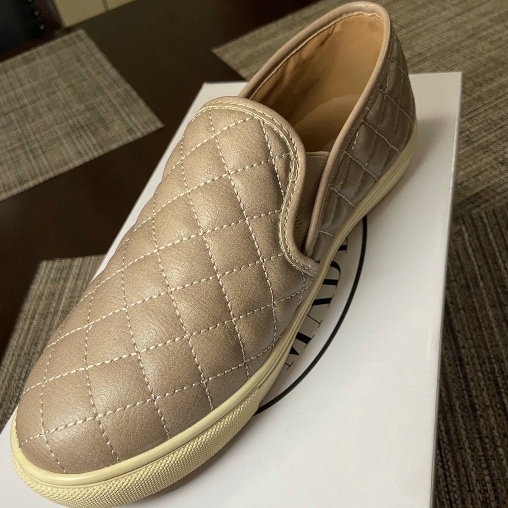 STEVE MADDEN ECENTRCQ GREY